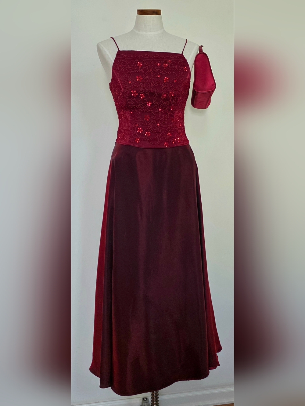 Pinky & Me Burgundy Embellished Top Lace-up Back Satin Skirt 2-pc Dress Gown